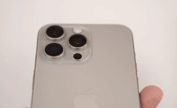 苹果15用京东方屏幕吗?国产屏表现如何