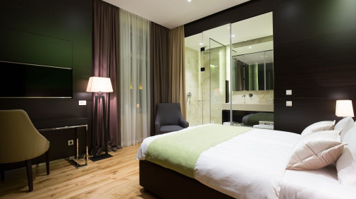 2025国庆去武汉玩要提前订酒店吗？酒店预订何时开始抢手