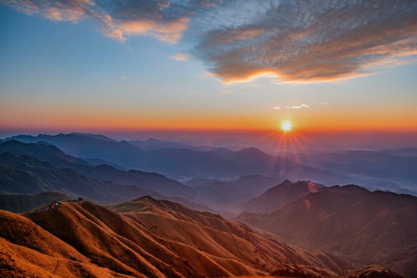 武功山开车停哪里？景区停车场哪个最方便