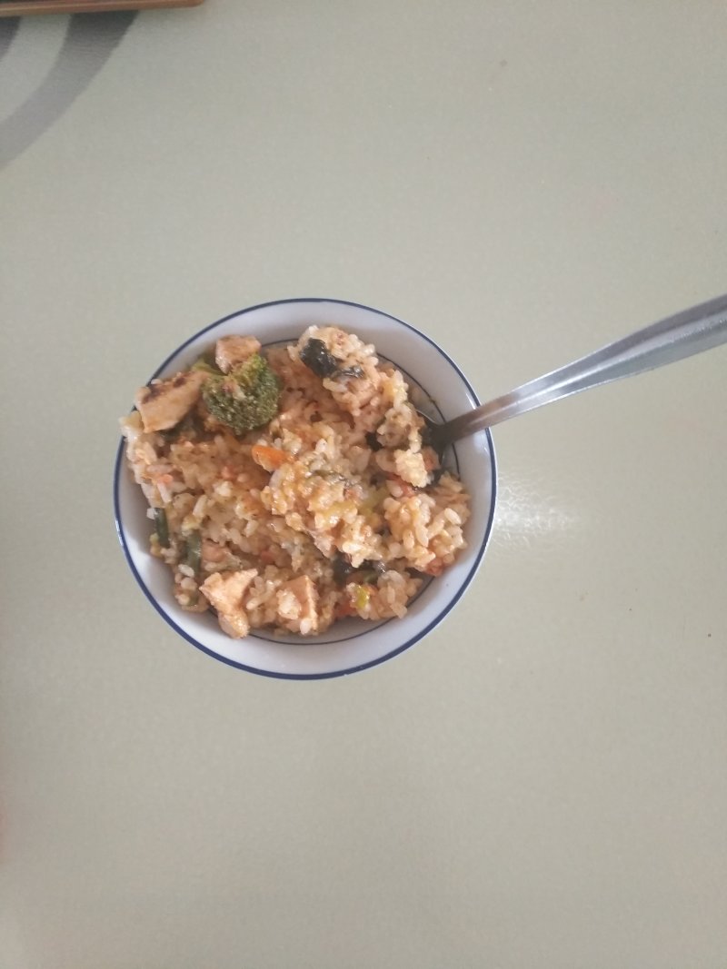 香焖鸡胸肉做法：鲜嫩多汁的秘诀