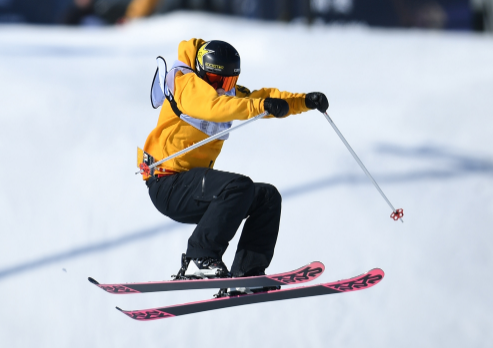 滑雪内八加速还是减速?新手如何控制速度