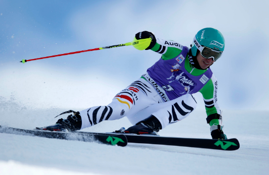 滑雪内八加速还是减速?新手如何控制速度