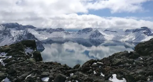 2025年十月长白山多少度?冬季旅游穿什么