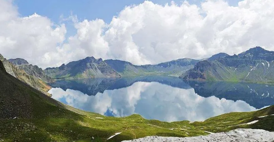 2025国庆长白山天池选西坡或北坡?西坡北坡哪个更值得去