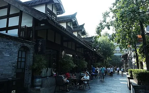 9月去成都天气会很热吗?开学季旅游攻略