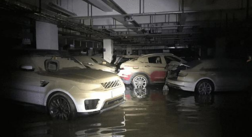 车泡水保险赔多少?10万车损能获赔多少