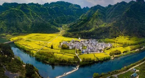 2025年安徽十月份冷不冷?气温预测与秋季旅游指南