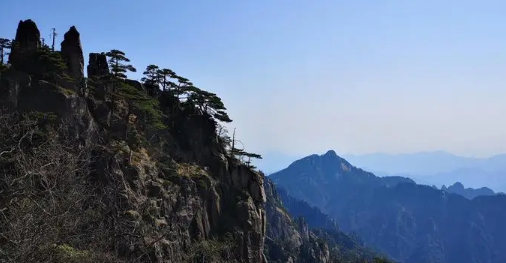 2025年9月去黄山晒不晒?如何避开高温游玩