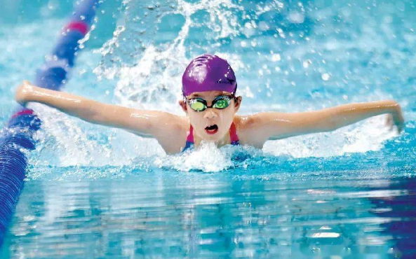 立秋后游泳会加重湿气吗?秋季游泳如何祛湿