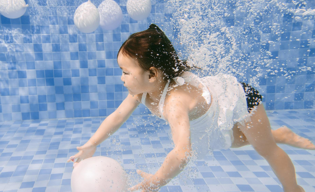 立秋后游泳会加重湿气吗?秋季游泳如何祛湿