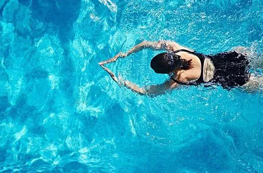 立秋后游泳不好?秋泳伤身是真的吗
