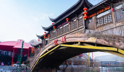 杭州2025年9月气温如何？高温天气会持续多久