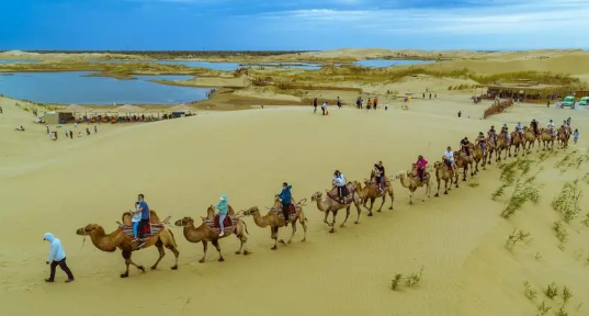 新疆何时入秋？2025年几月开始凉快