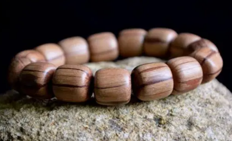 六道木棕色是染色吗？天然原色还是人工处理