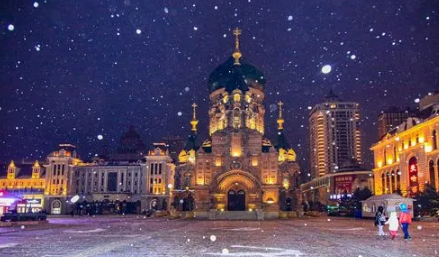 2025年哈尔滨8月热吗?高温天气会持续多久