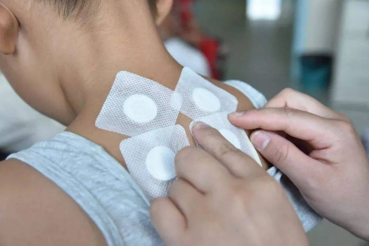 三伏贴为何发热?内含什么药材成分