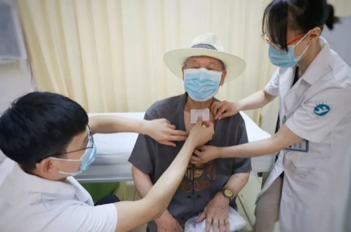 三伏贴晴天贴好还是阴天贴好?雨天能贴吗