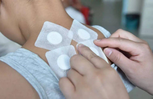 三伏贴去医院贴还是中医馆贴好?三伏贴价格多少