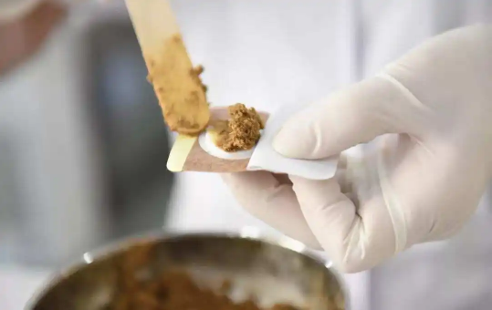 三伏贴去医院贴还是中医馆贴好?三伏贴价格多少