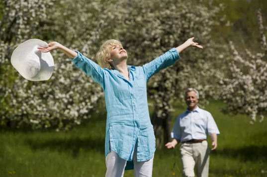 连续十天晒背能祛湿驱寒吗?晒背养生真的有效吗