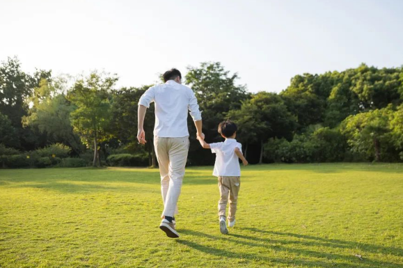 晒背是晒哪个部位?三伏天晒背怎么晒