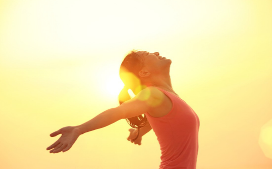 晒背是晒哪个部位?三伏天晒背怎么晒