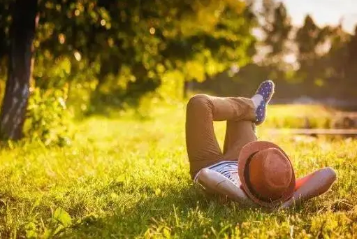 晒背一定要光背吗?穿衣服晒有效果吗