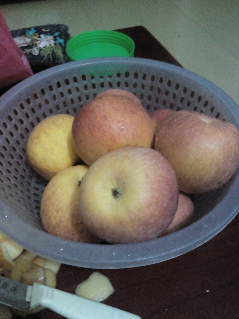 十种自酿苹果醋做法，轻松在家制作健康饮品