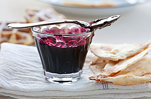 蓝莓果酱长白毛还能吃吗?如何判断果酱变质