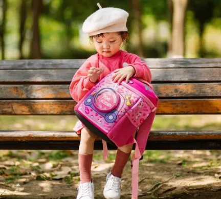 农历四月出生女孩命运?宝宝取名有何讲究