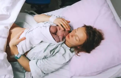 生孩子选2025还是2026?2025年生育有何利弊