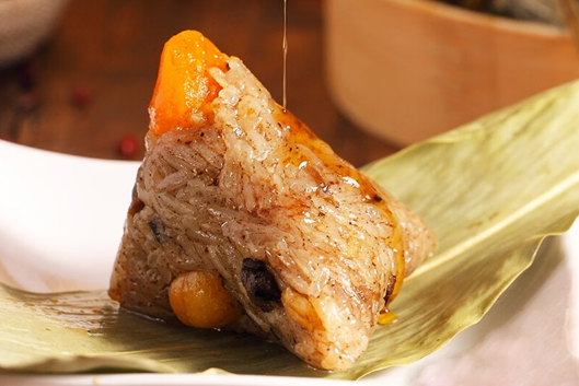 粽子煮好不捞出水行吗?隔夜还能吃吗