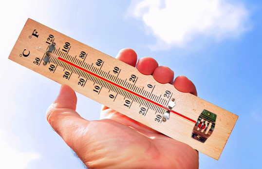 2025年夏天热吗?高温天气会持续多久?