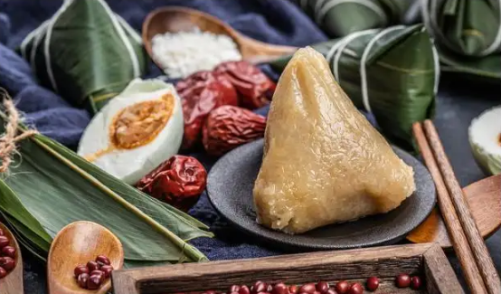 煮粽子水要没过粽子多高?煮粽子水要放多少