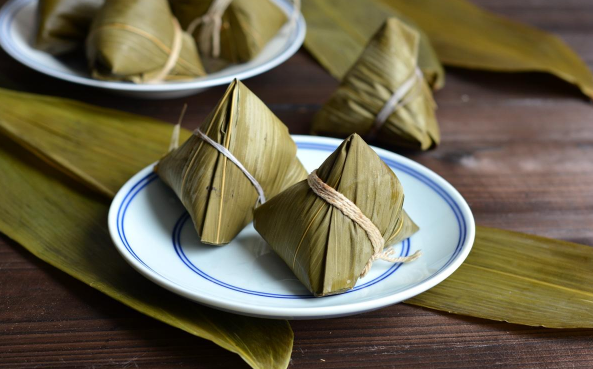 粽子夹生不软糯怎么补救?如何煮粽子更软糯