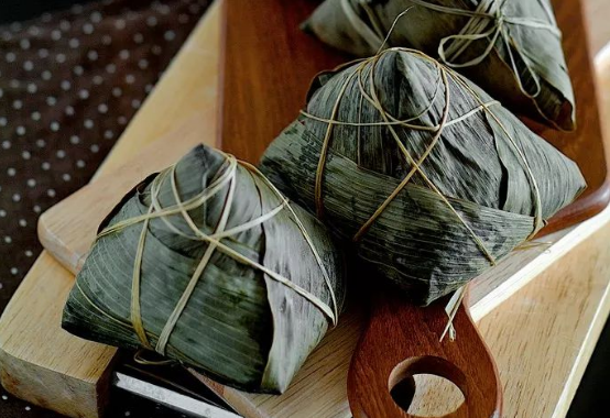 粽子隔夜煮的早上还要热一下吗?隔夜粽子怎么加热最好