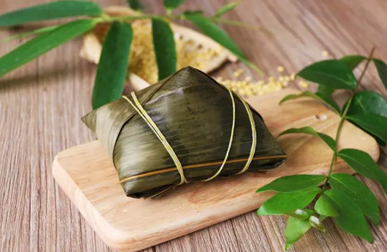 粽子打开好多丝正常吗?拉丝是坏了吗