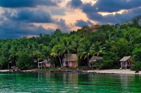 普吉岛六月温度如何?2025年夏季旅游热吗