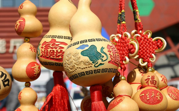 端午节葫芦挂门上还是窗户上?挂葫芦有何讲究