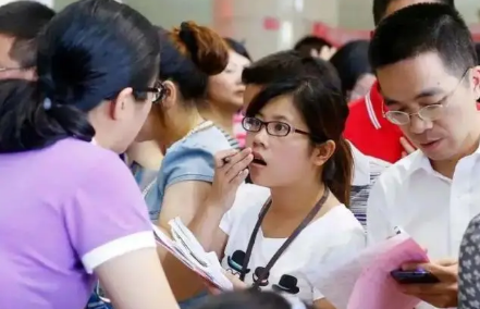 2025年高考报志愿越早越好?如何抢占热门专业先机