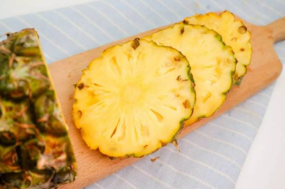 吃菠萝扎嘴多久能好?如何缓解菠萝扎嘴