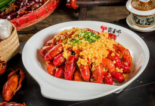 小龙虾哪里买新鲜?超市和菜市场哪个更好