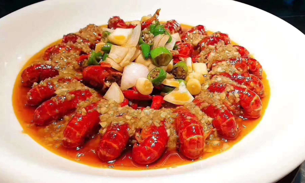 小龙虾放冰箱要把汤倒掉吗?隔夜冷藏安全吗