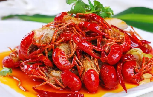 小龙虾肉嫩是没熟透?如何烹饪更美味