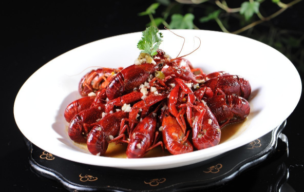 清蒸小龙虾热量高吗?减肥期间能吃吗