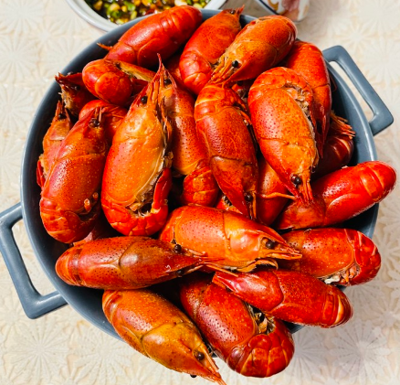 清蒸小龙虾热量高吗?减肥期间能吃吗