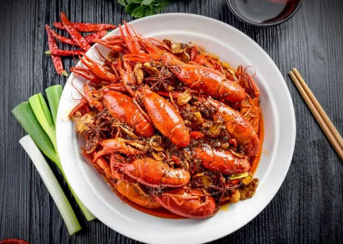 小龙虾肉质发黑还能吃吗？发黑是变质了吗