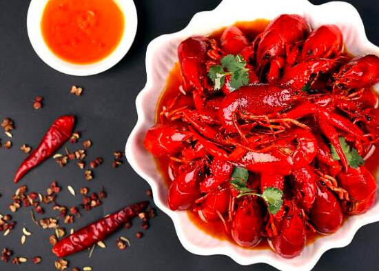 小龙虾很软是不新鲜吗?如何挑选新鲜小龙虾