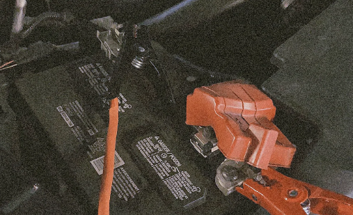 附近汽车搭电收费30元合理吗?搭电服务价格如何定