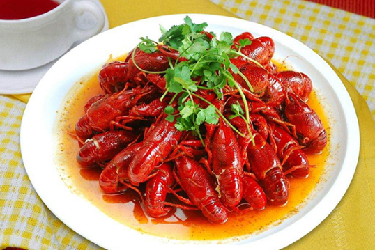 小龙虾买回来需要用水泡吗?如何清洗更干净安全